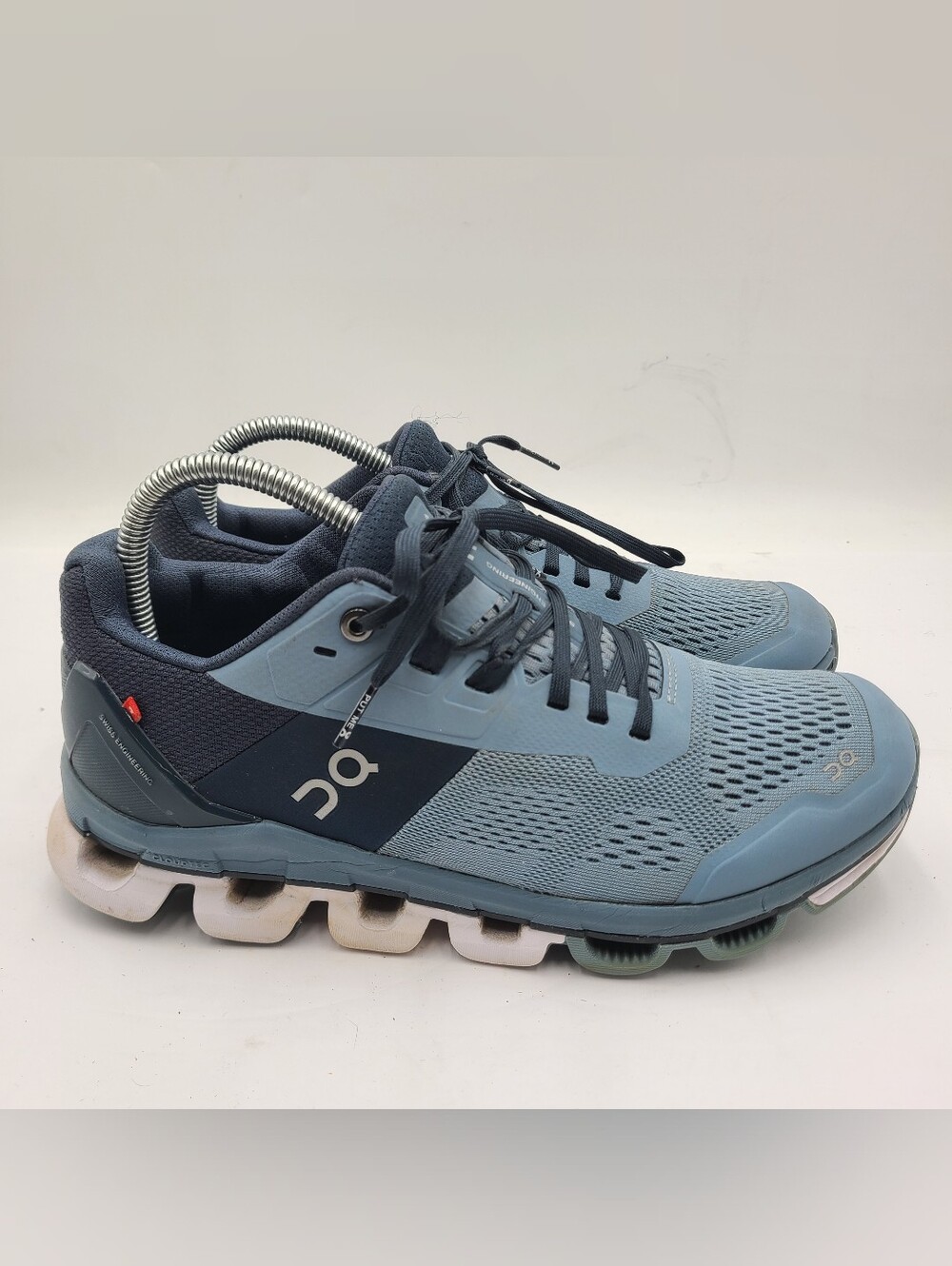 B54 On Cloudflyer Womens 8.5 Blue Navy Running Shoes 50.99556 Low Top Sneakers